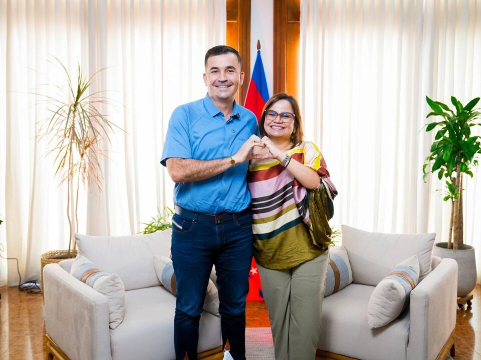 La Gobernadora Margarita Guerra y el alcalde de Plato, Armando Campuzano, trabajaron de manera articulada para concretar la presencia de Carlos Vives en los 400 años de Plato